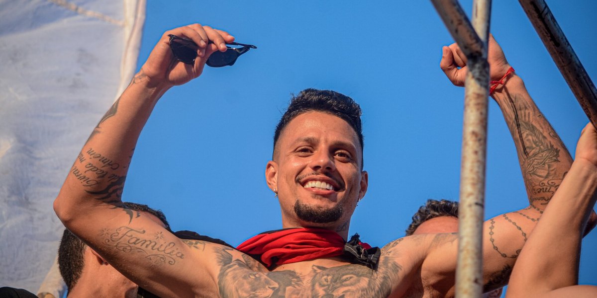 Artilheiro do Vitória em 2022, Rafinha revela desejo de permanecer no clube