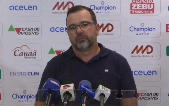 "Não tivemos forças para reagir", admite Enderson após derrota do Bahia
