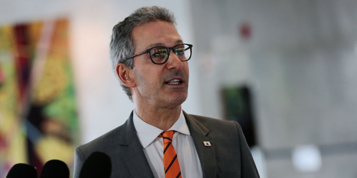 Minas Gerais Romeu Zema é reeleito no 1º turno