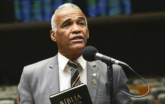 Pastor Isidório perde quase 250 mil votos em relação ao pleito de 2018