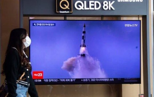 Coreia do Norte dispara míssil sobre o Japão; população é alertada