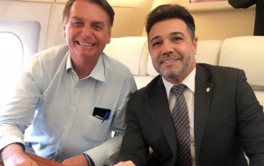 Bolsonaro aposta em pastores para virar votos no Nordeste, diz colunista