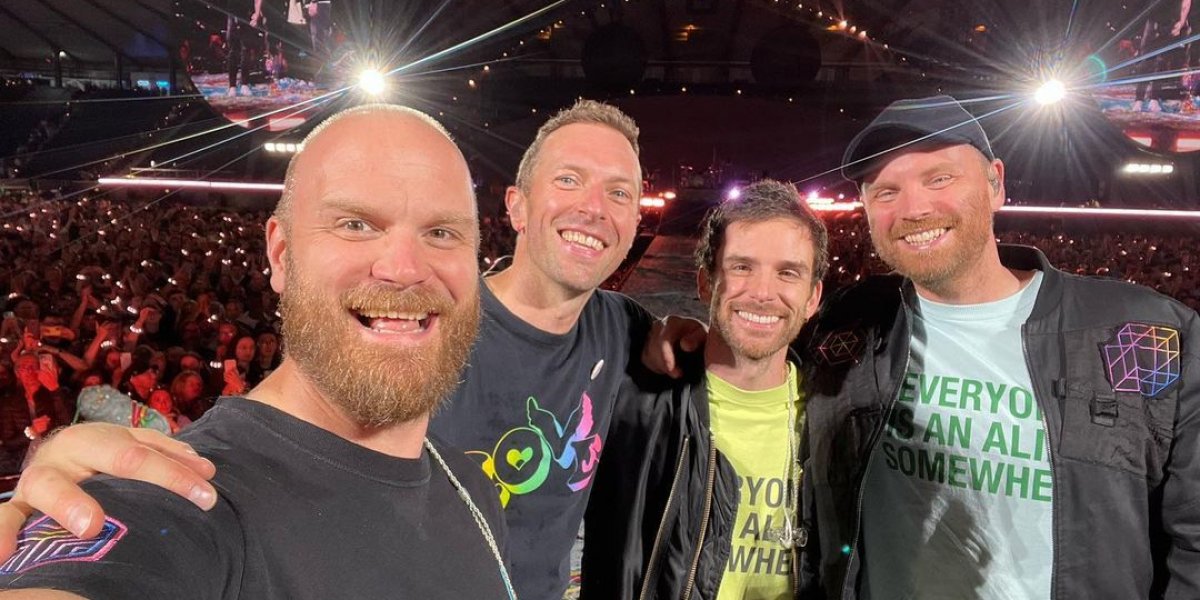 Temporada de shows da Coldplay em SP e RJ é adiada por saúde do vocalista