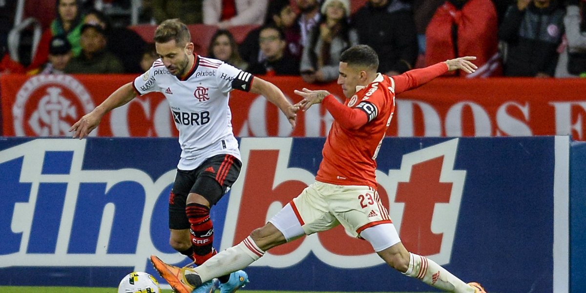 Brasileirão: com time titular, Flamengo encara vice-líder Internacional