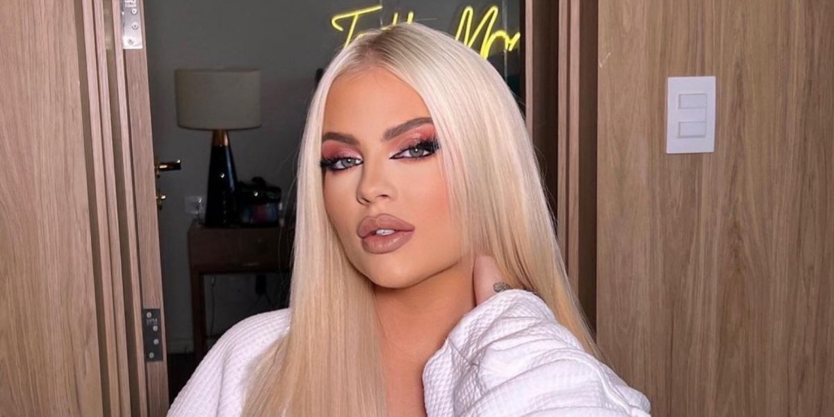 Luísa Sonza pede desculpa para mulher negra que ela confundiu com garçonete