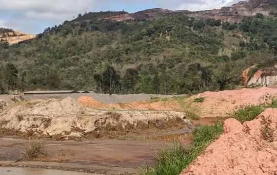 Apresentando trincas, barragens ameaça romper na Bahia