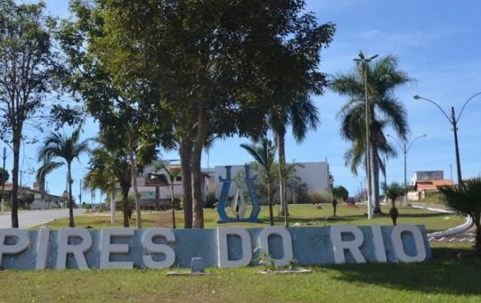 Suspeito preso por estuprar quatro mulheres em Goiás é flagrado tapando câmera