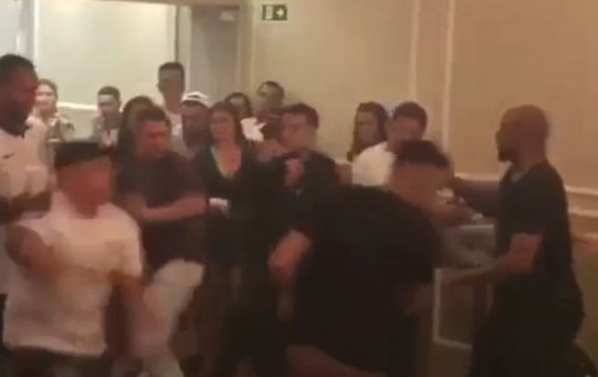 Festa em boate termina em briga generalizada e muita pancadaria; assista