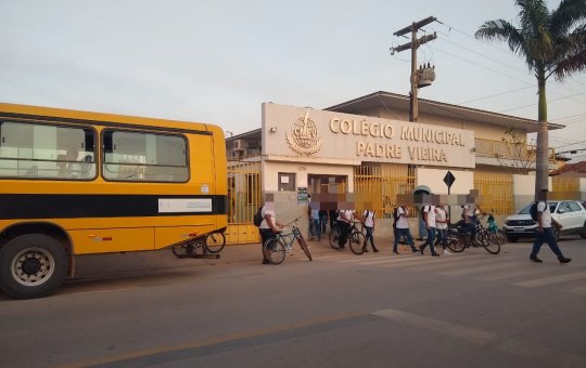 Garoto de 14 anos é esfaqueado por outro de 15 dentro de escola em Barreiras