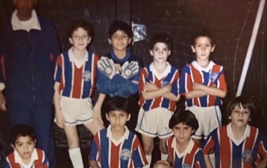 Em vídeo sobre aposentadoria, Gonzalo Higuaín aparece usando camisa do Bahia