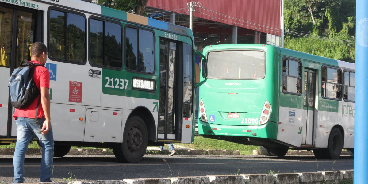 Paralisação dos rodoviários gera transtorno para a população de Salvador