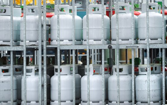 Auxílio Gás começa a ser pago nesta terça-feira (11) às famílias com NIS final 1