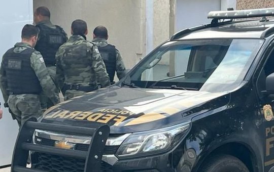 PF deflagra operação para investigar documentos falsos em empresa ligada ao MEC