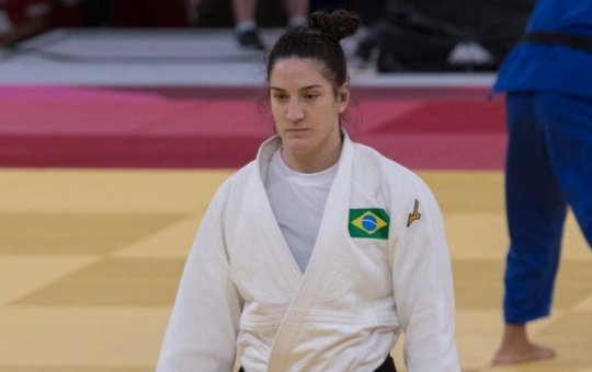 Brasileira Mayra Aguiar é tricampeã mundial de Judô no Uzbequistão