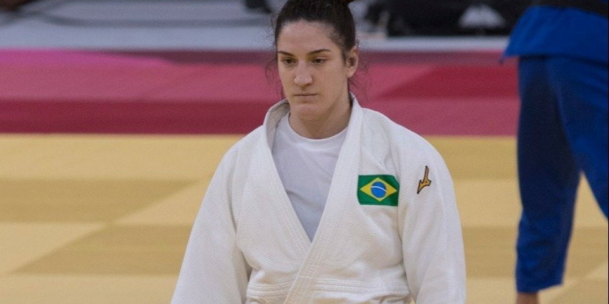Brasileira Mayra Aguiar é tricampeã mundial de Judô no Uzbequistão