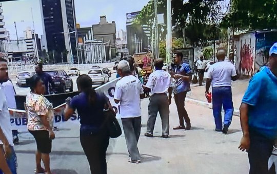 Ex-funcionários alegam que sindicato dos rodoviários não repassou pagamentos