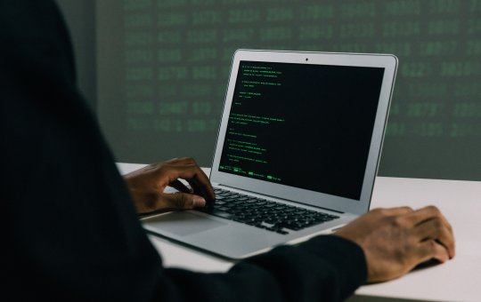 RecordTV: hackers estão exigindo R$25 mi para não publicar dados da emissora
