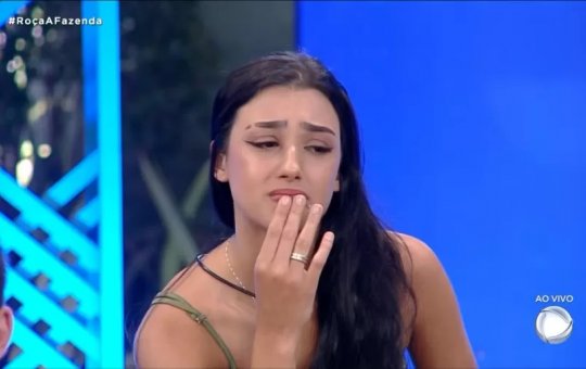 Flay defende Bia Miranda após peoa receber críticas: "Cicatrizes são reais"