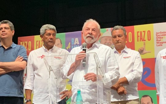 "A Bahia precisa de Lula presidente", afirma Jerônimo em ato de campanha petista
