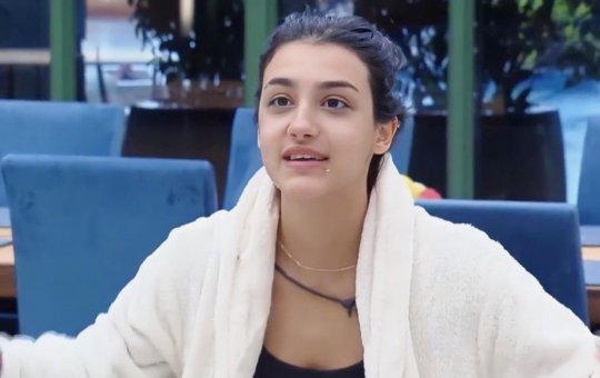 A Fazenda: Neta de Gretchen é a nova fazendeira da semana
