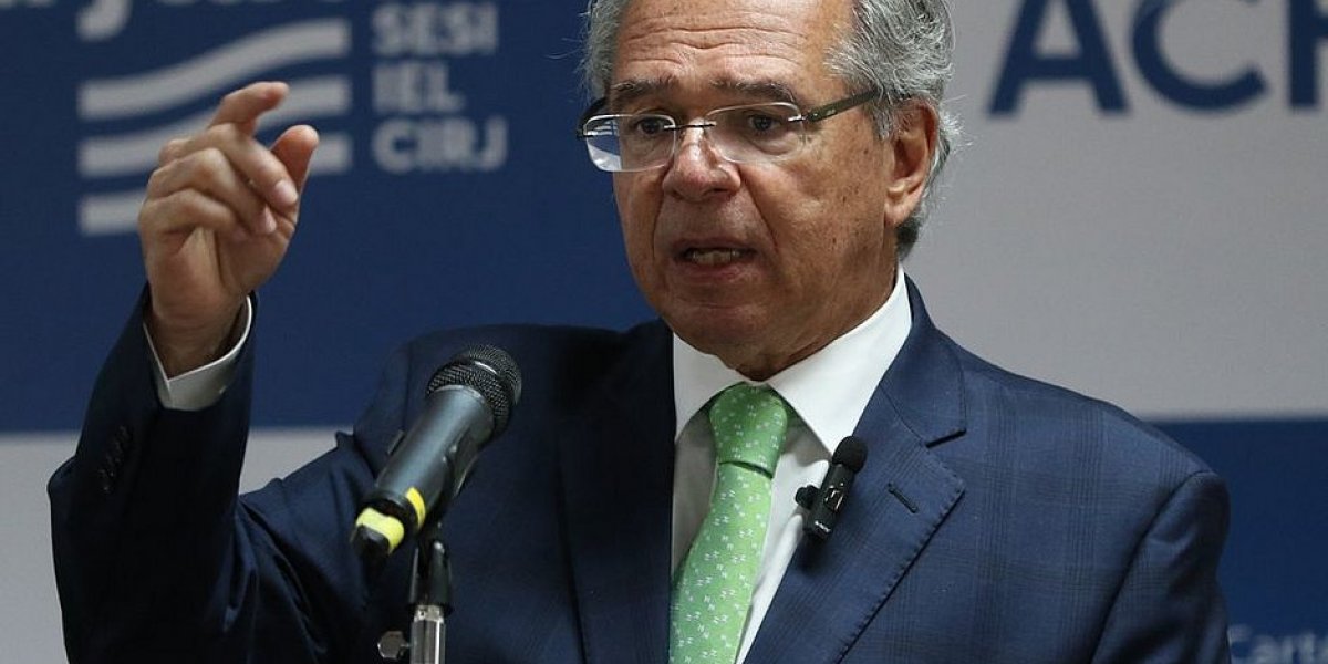 Bolsonaro afirma que Guedes fica no governo em eventual segundo mandato