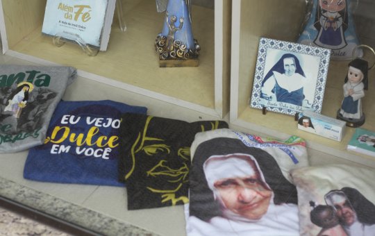 Canonização de Irmã Dulce completa 3 anos nesta quinta; veja programação 