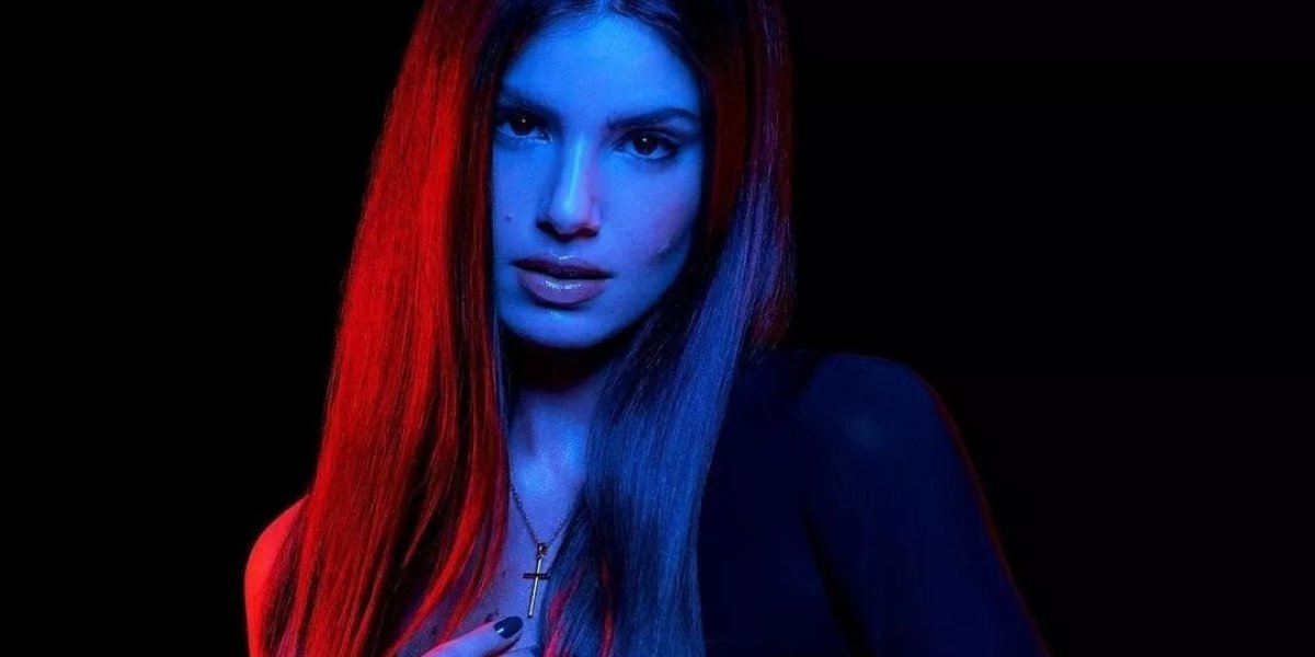 Uma reconciliação? Camila Queiroz retorna a Globo para gravação