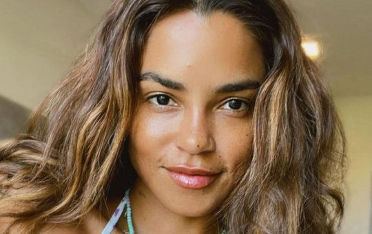 Bissexual, atriz global Lucy Alves revela desejo de ser mãe