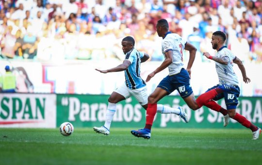Histórico negativo: como visitante, Bahia só venceu o Grêmio uma única vez