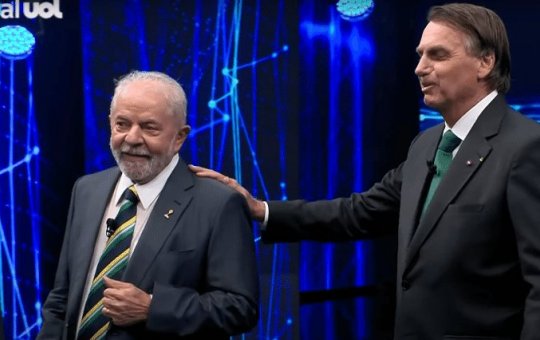 Debate entre Lula e Bolsonaro é marcado por clima 'acalorado'