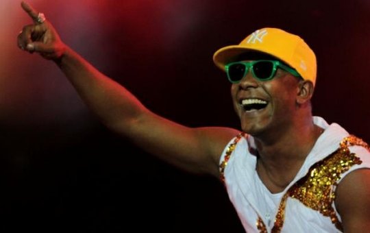 Banda Psirico se pronuncia após confusão no 'Samba da Feira'