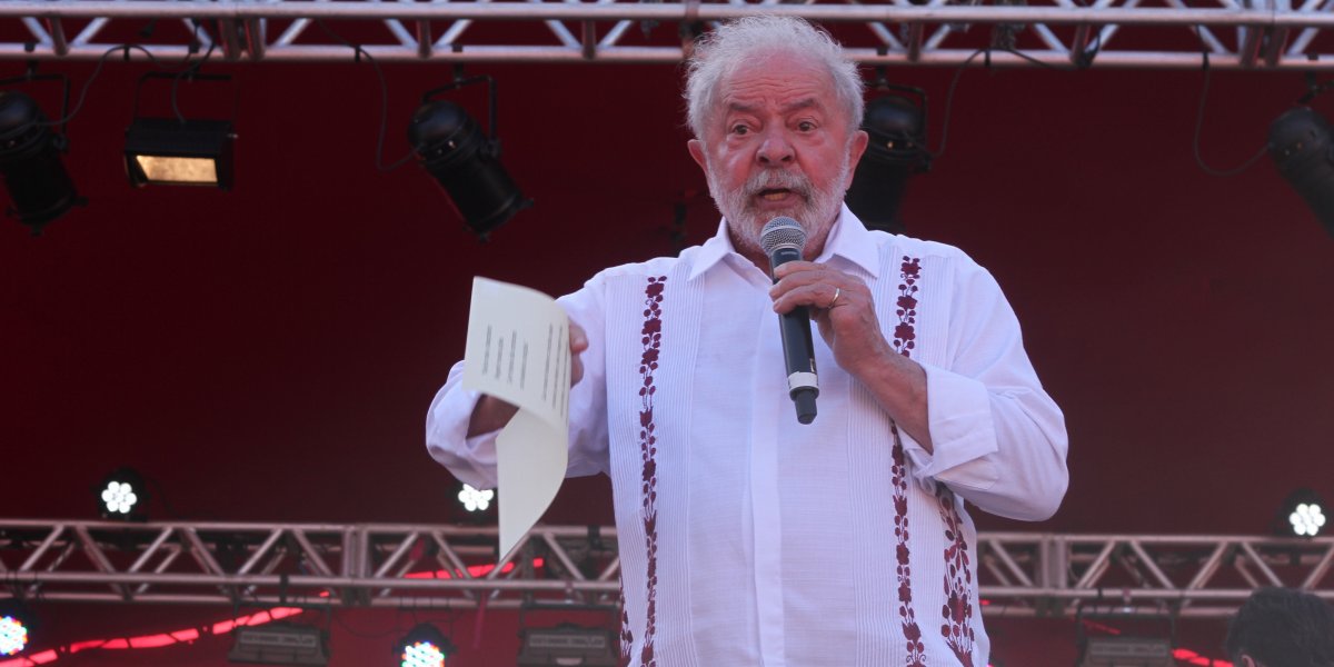 Lula divulga carta para os evangélicos e promete liberdade de culto