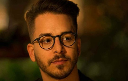 "Toda família tem um tiozão", diz Junior sobre apoio de Chitãozinho a Bolsonaro