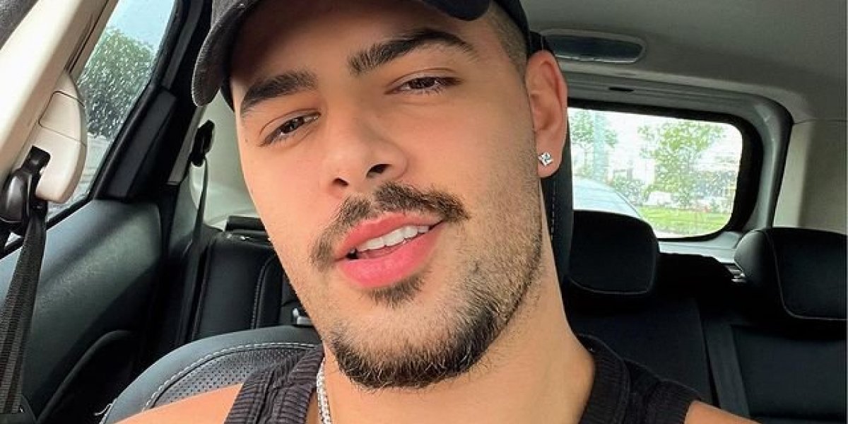 ‘Um livro aberto’ Pedro Sampaio conta sobre sexualidade e convites para BBB