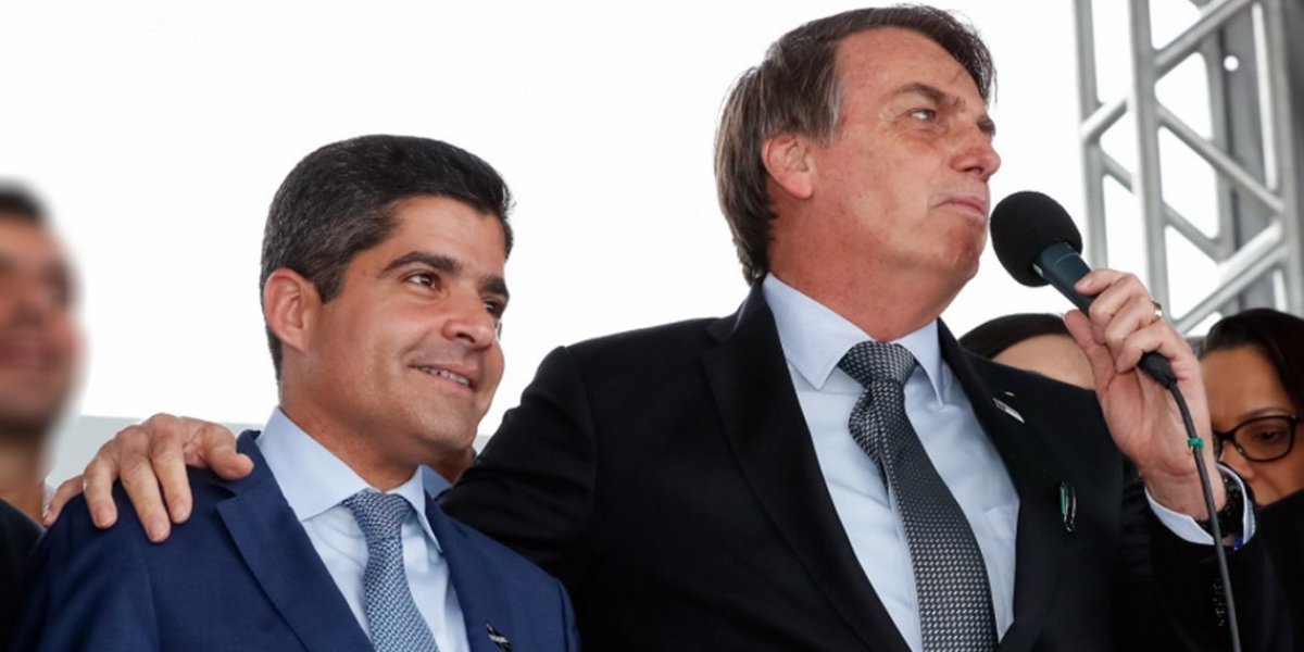 Bolsonaro declara apoio a ACM Neto: "Independente de querer fazer acordo"