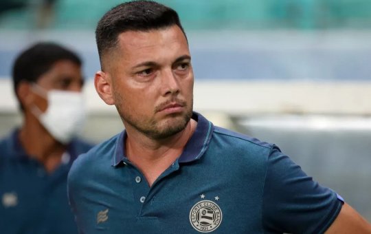 Bruno Lopes destaca foco do Bahia no acesso e elogia Barroca: "muito aberto"