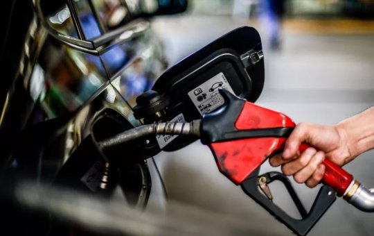 Preço da gasolina sobe pela segunda semana consecutiva