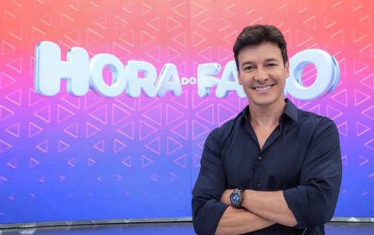 Faro dá ‘chamada’ nos peões da sede durante exibição do programa