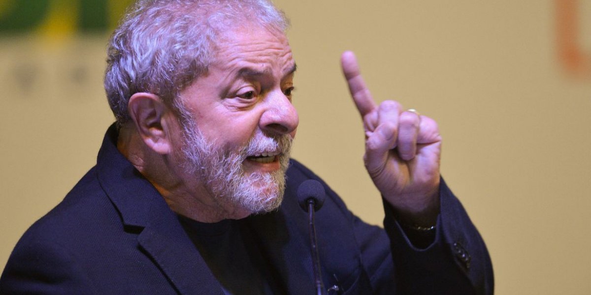 Lula critica ação de Roberto Jefferson contra PFs e atribui situação a Bolsonaro