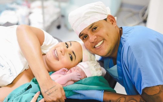 Fofura: Nasce a segunda filha do cantor Thiago Aquino na Bahia