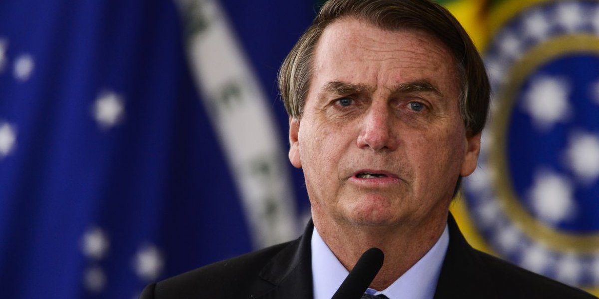 'Pintou um clima': Mendonça rejeita pedido para Bolsonaro ser investigado 