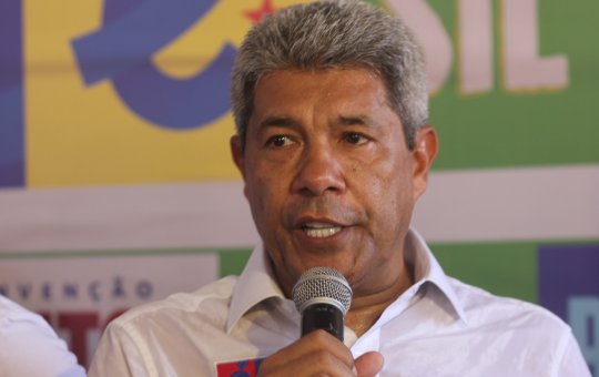 Jerônimo permanece na liderança em nova pesquisa para o governo