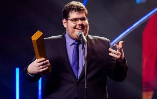 Live de Casimiro cai em transmissão de jogo do Athletico e Palmeiras