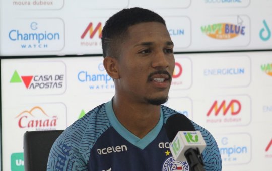 Matheus Davó revela vontade em permanecer no Bahia em 2023: "me identifiquei"
