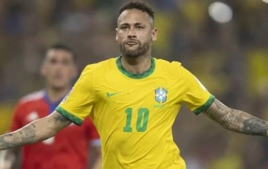 Promotoria da Espanha retira acusações de fraude e corrupção contra Neymar