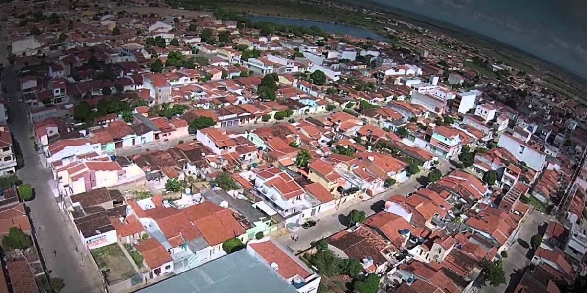 Capim Grosso: jovem é morta a tiros durante assalto à loja