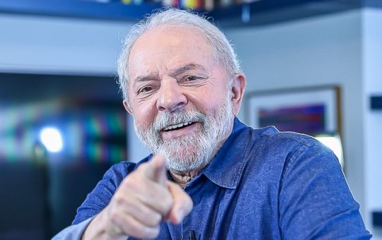 Lula vota em SP e comenta sobre caso Zambelli: "Cena grotesca"