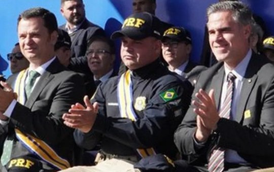Diretor-geral da PRF faz postagem nas redes sociais em que pede voto a Bolsonaro