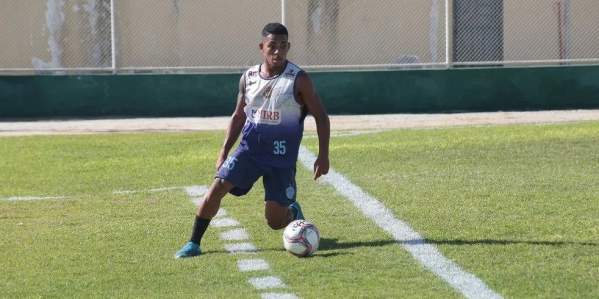 Jogador do sub-20 da Juazeirense é assassinado em comemoração pós-eleição