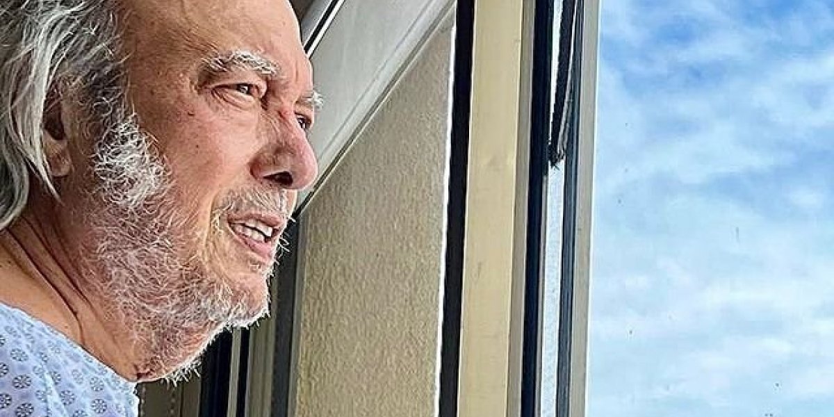 Erasmo Carlos atualiza fãs sobre seu estado de saúde